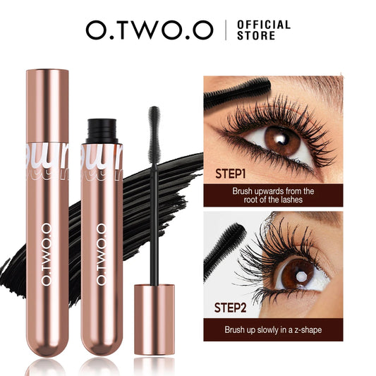 O.TWO.O Waterproof 4D Mascara